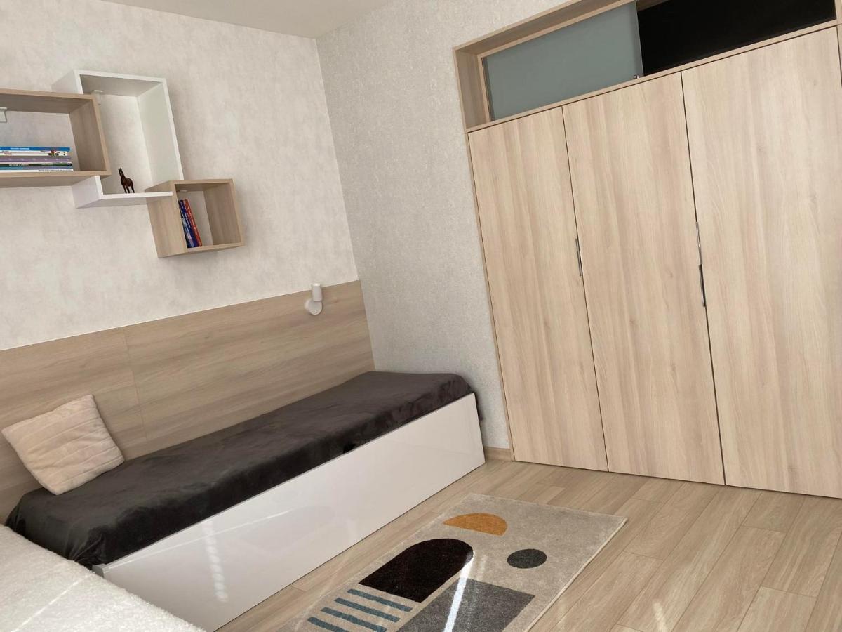 Apartman Hestia Rajecke Teplice Exterior photo