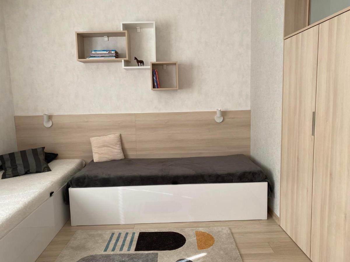 Apartman Hestia Rajecke Teplice Exterior photo